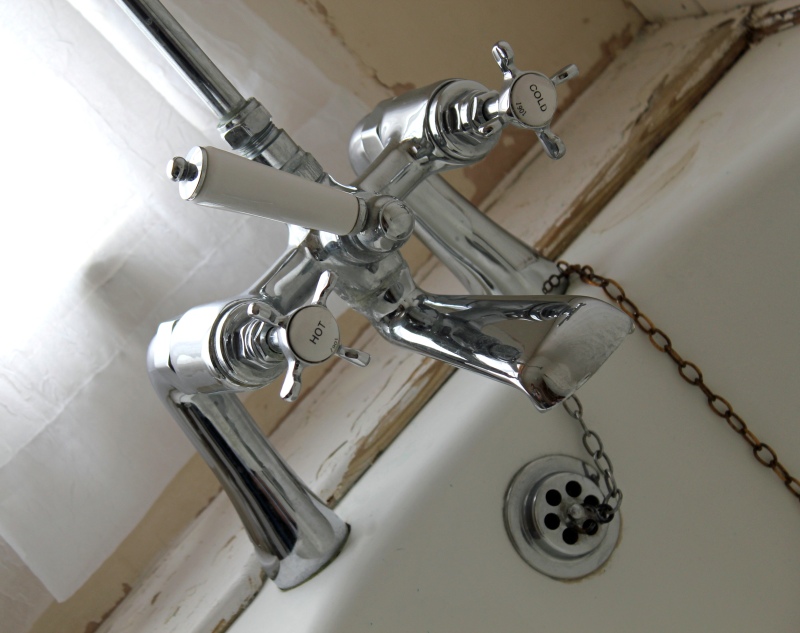 Shower Installation Clayhall, IG5